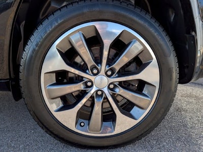 2019 Jeep Cherokee Overland
