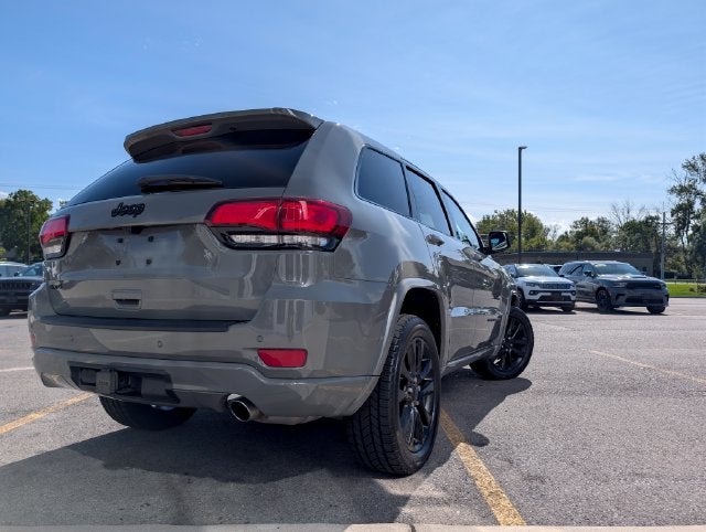 2020 Jeep Grand Cherokee Altitude