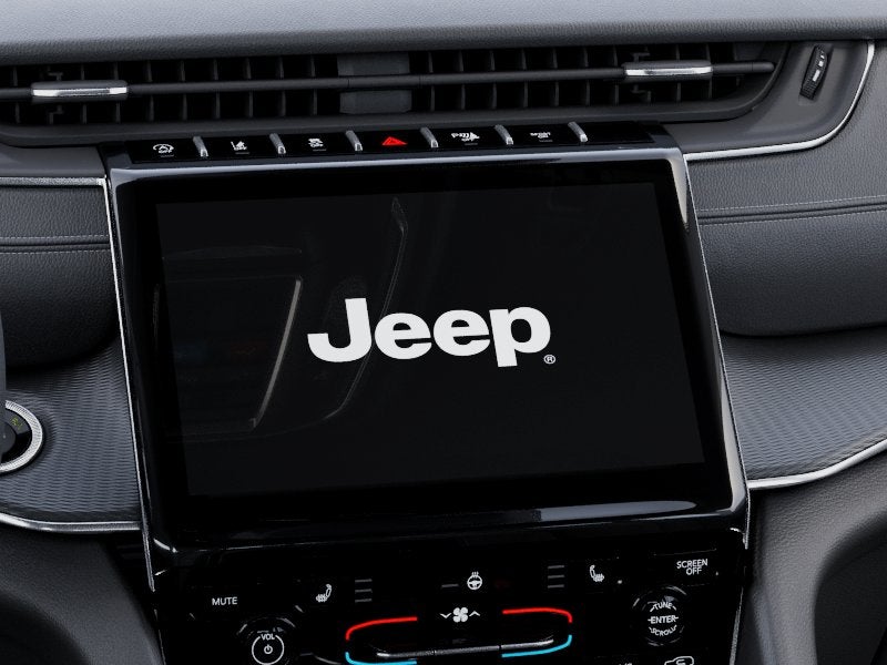 2027 Jeep Grand Cherokee Laredo