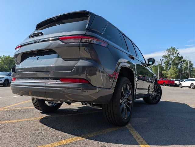 2026 Jeep Grand Cherokee Limited Reserve