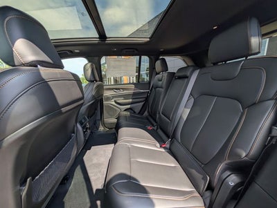 2026 Jeep Grand Cherokee 85th Anniversary Edition