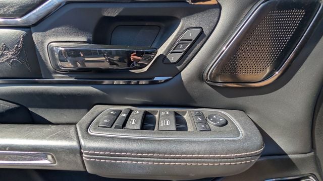 2022 RAM 1500 Limited Crew Cab 4x4 5'7' Box