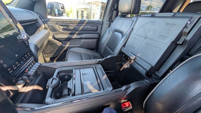 2022 RAM 1500 Limited Crew Cab 4x4 5'7' Box