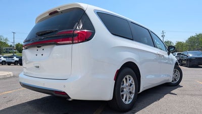 2027 Chrysler Pacifica PACIFICA SELECT