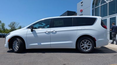2027 Chrysler Pacifica PACIFICA SELECT