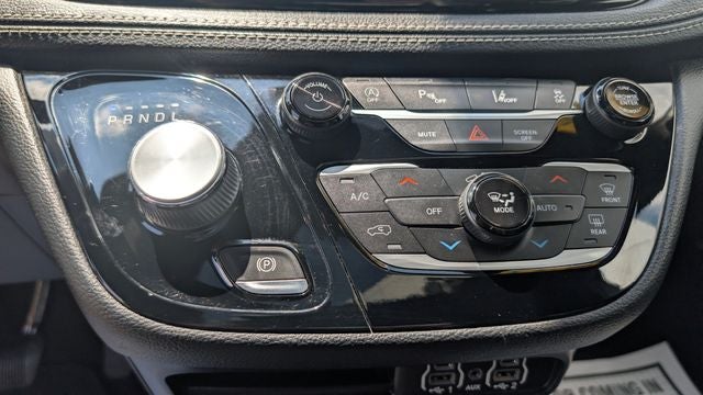 2021 Chrysler Pacifica Touring L AWD