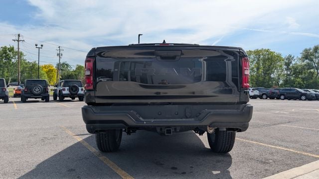 2026 RAM Ram 1500 RAM 1500 TRADESMAN CREW CAB 4X4 5'7' BOX