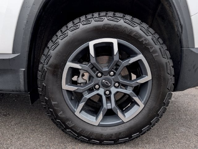 2025 Chevrolet Equinox ACTIV