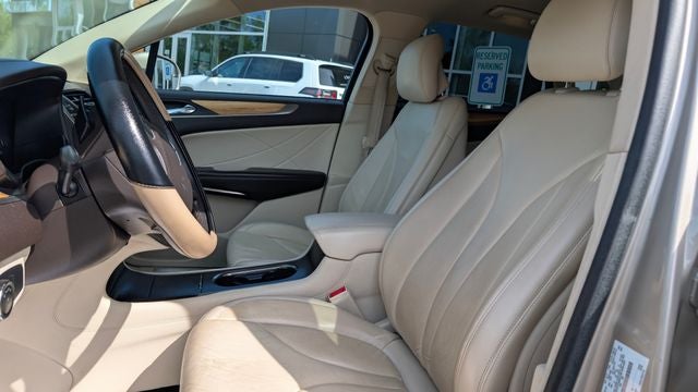 2015 Lincoln MKC Base