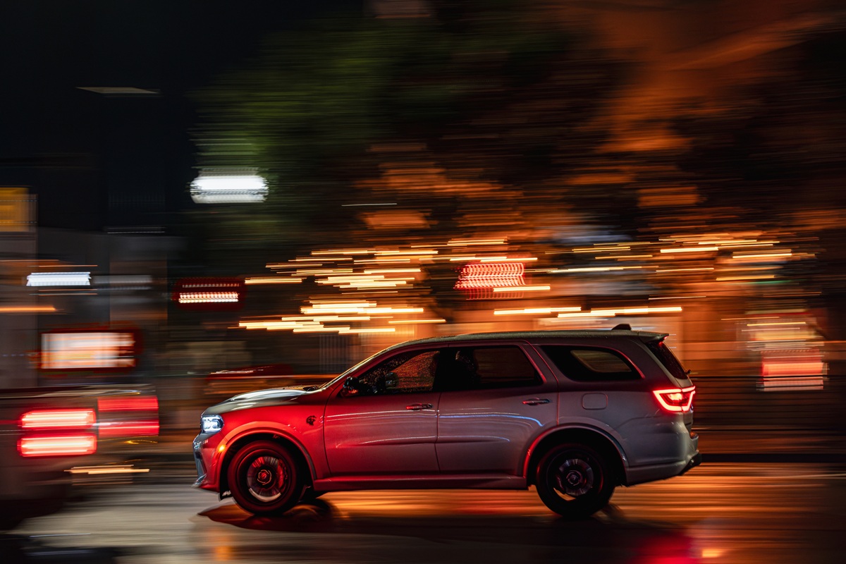 Dodge Extends Production of HEMI®-Powered Durango SRT Hellcat and R/T Models: More Power, More Thrills 
